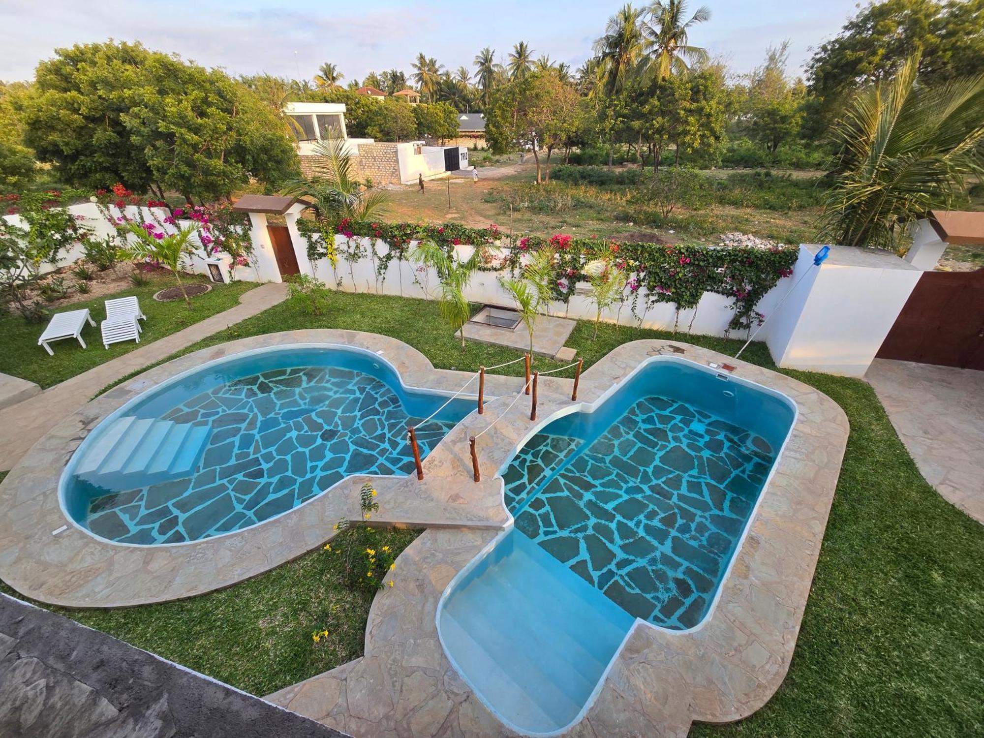 Nyumba Tamu Panzió Watamu Kültér fotó